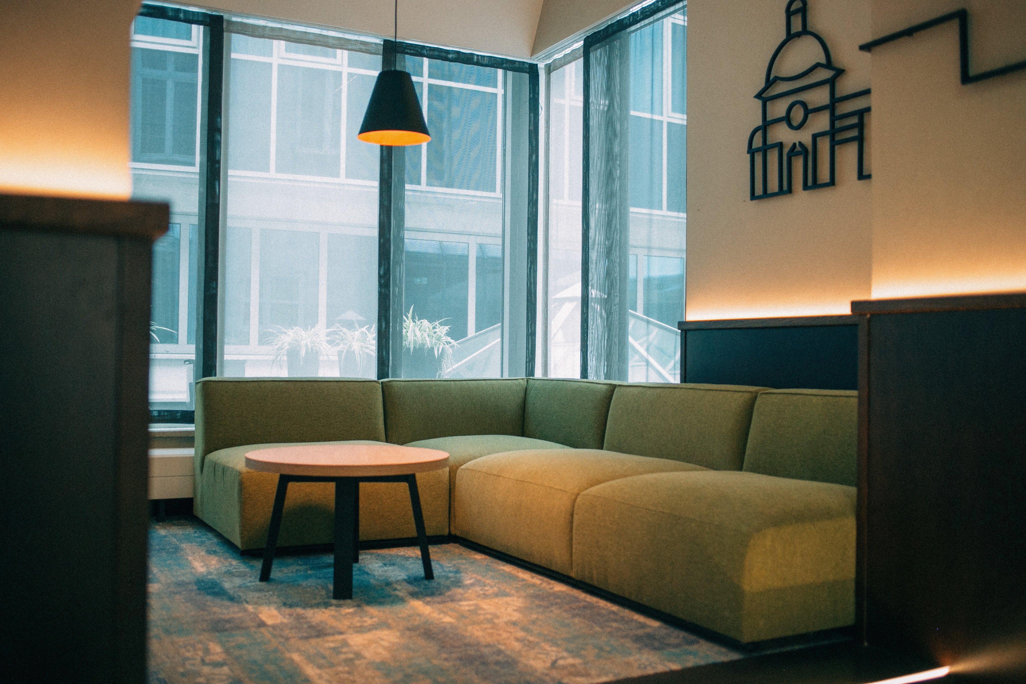 Holiday Inn Krakow City Centre By Ihg Luaran gambar The interior of a Starbucks Reserve store in Shanghai, China