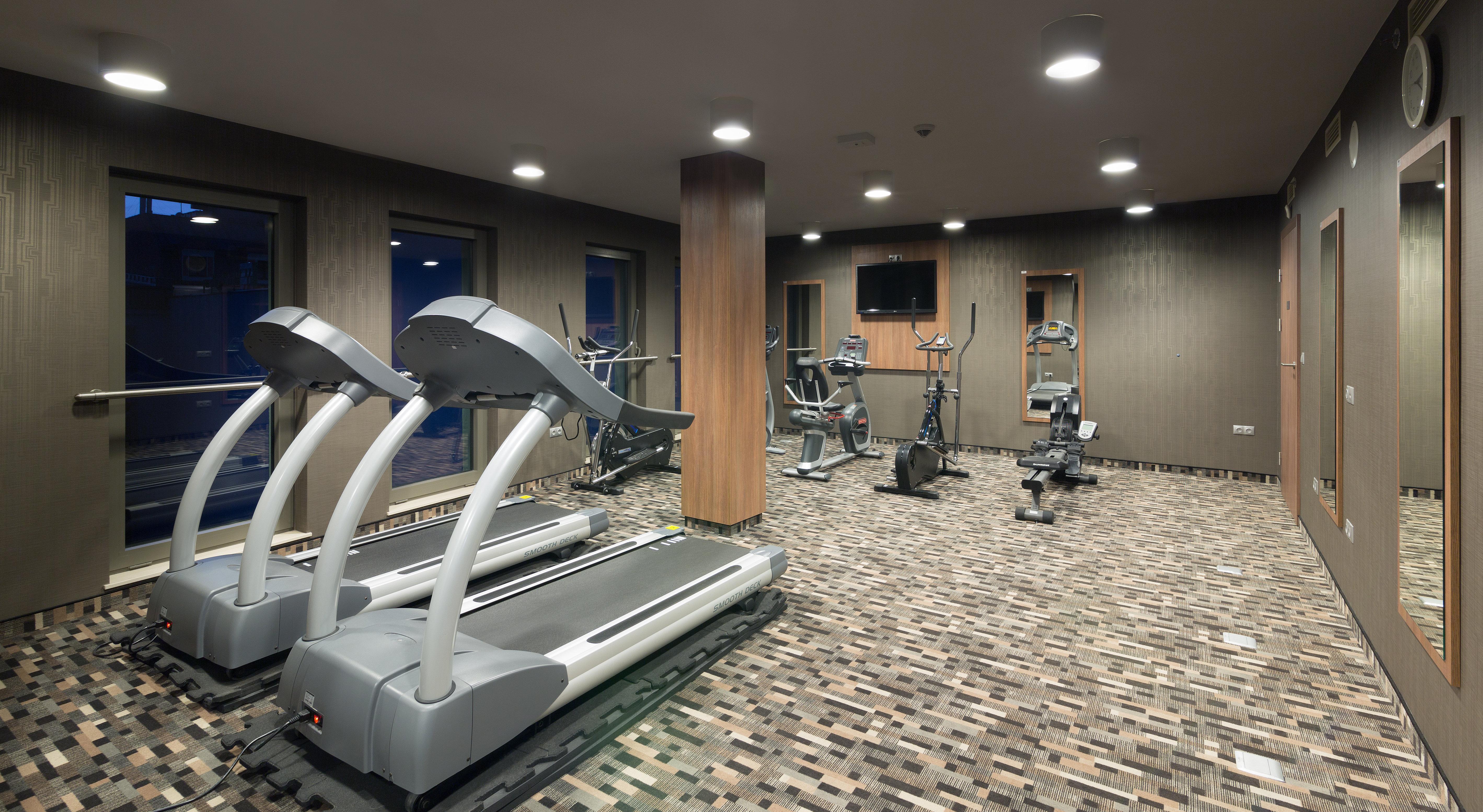 Holiday Inn Krakow City Centre By Ihg Luaran gambar The gym