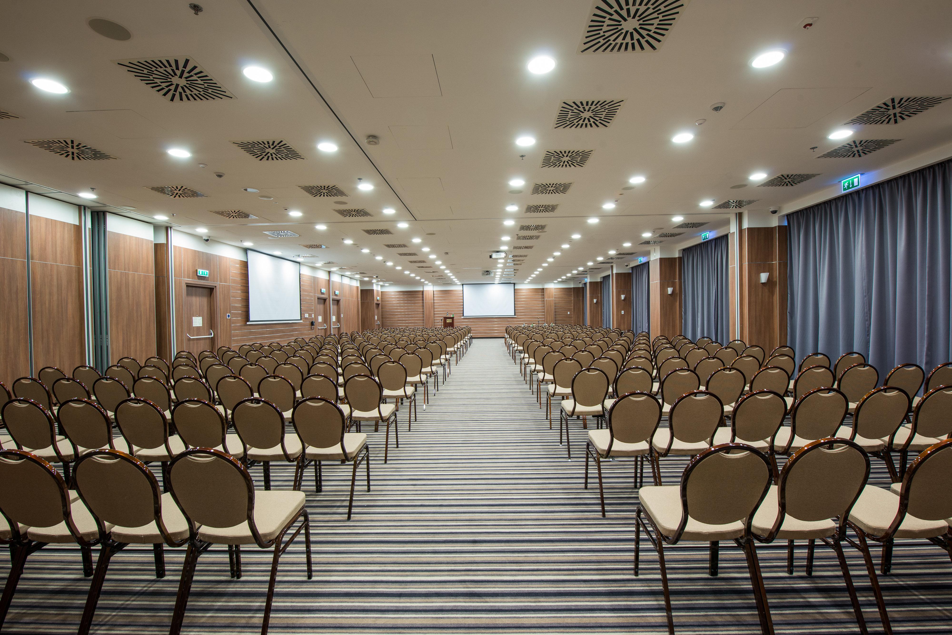Holiday Inn Krakow City Centre By Ihg Luaran gambar The main conference room
